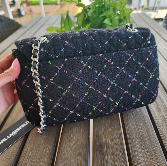 Black handbag - Picture 8 of 10